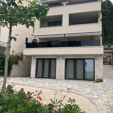 Villa Reana Brela Exterior photo
